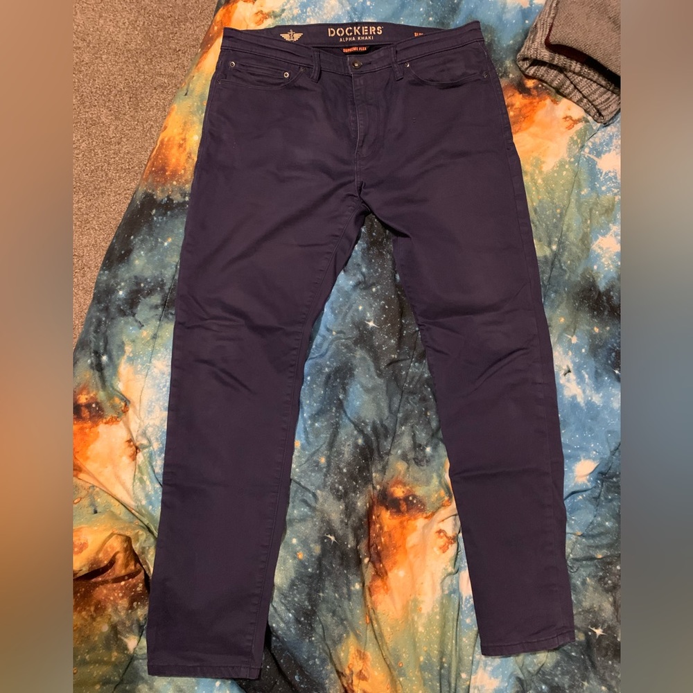 Dockers alpha khaki supreme flex pants